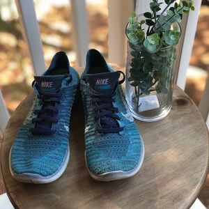 Nike Free Run Flynit